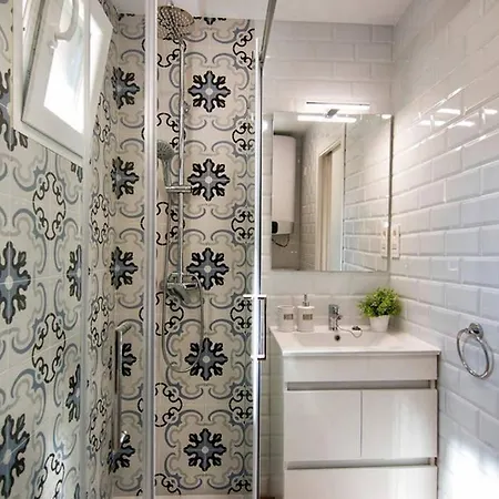 Con Unas Maravillosas Vistas A